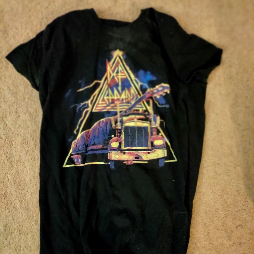 Def Leppard Tee